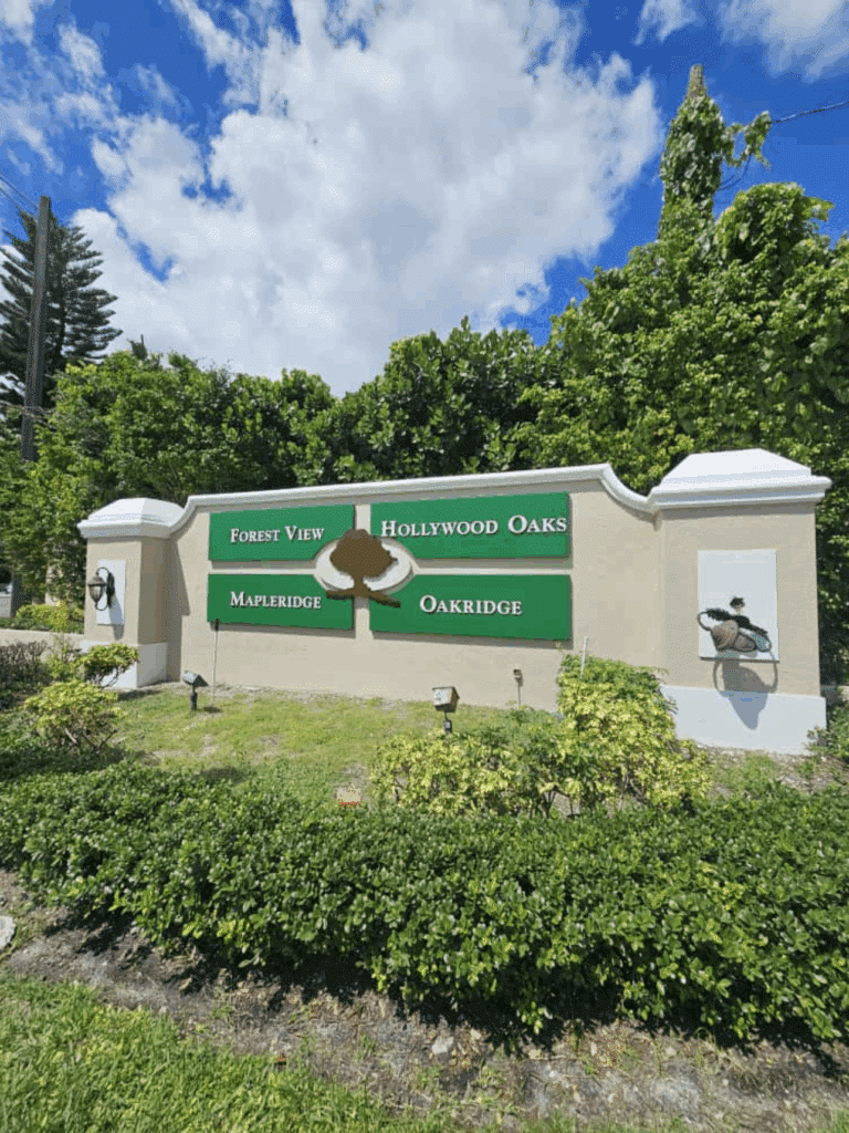 Hollywood Oaks Association painting, stucco repair